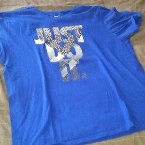 Nike Tee